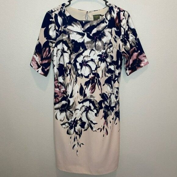 Taylor Exclusively for A Pea in the Pod Maternity Dress Size Medium Floral - Picture 1 of 14